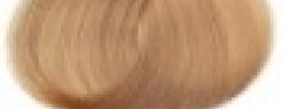 velmi světlý blond
